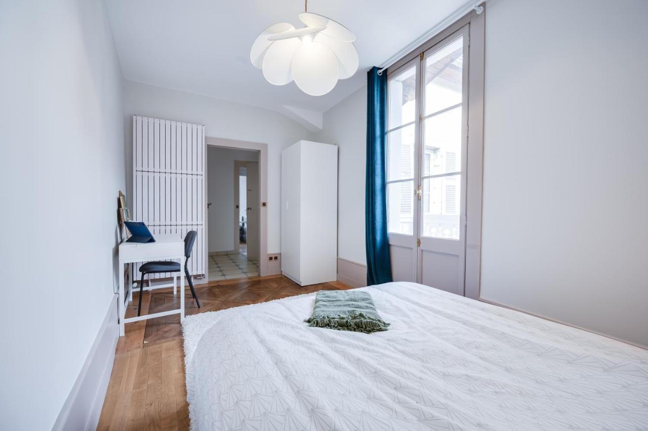 Grand Appartement 8 Personnes Terrasse Privative Hyper Centre Calme لون-لو-سونييه المظهر الخارجي الصورة